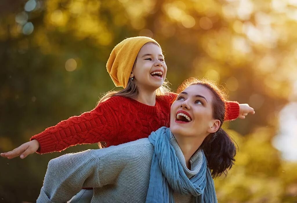 Mums daughters. Осенние каникулы. Особенные дети фото. Mother.