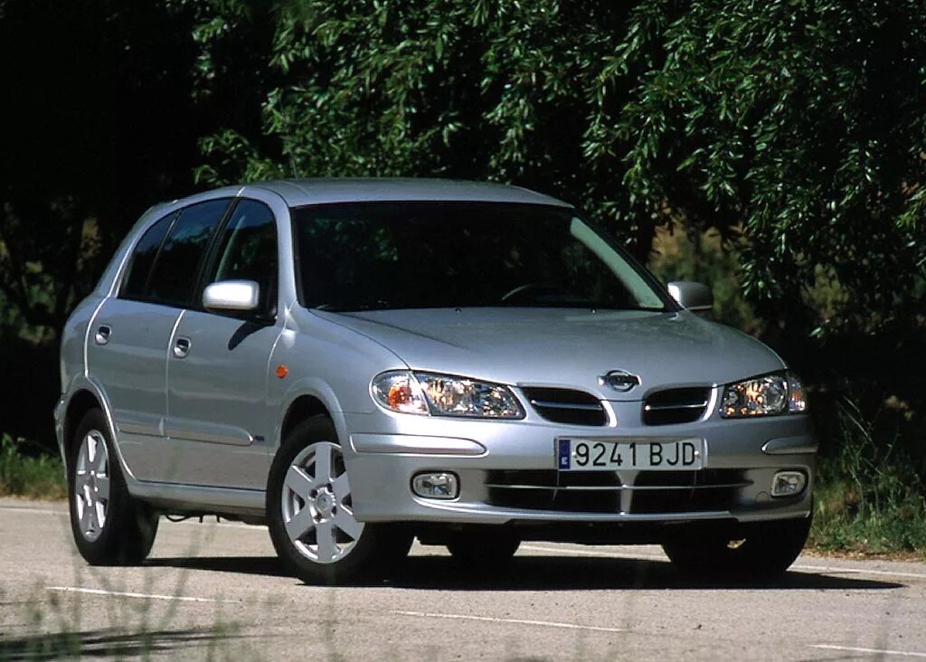 Ниссан Альмера н16. Ниссан Альмера н16 1.5. Nissan Almera n16 2000. Ниссан Альмера 2 н16. Ниссан альмера н16 хэтчбек купить