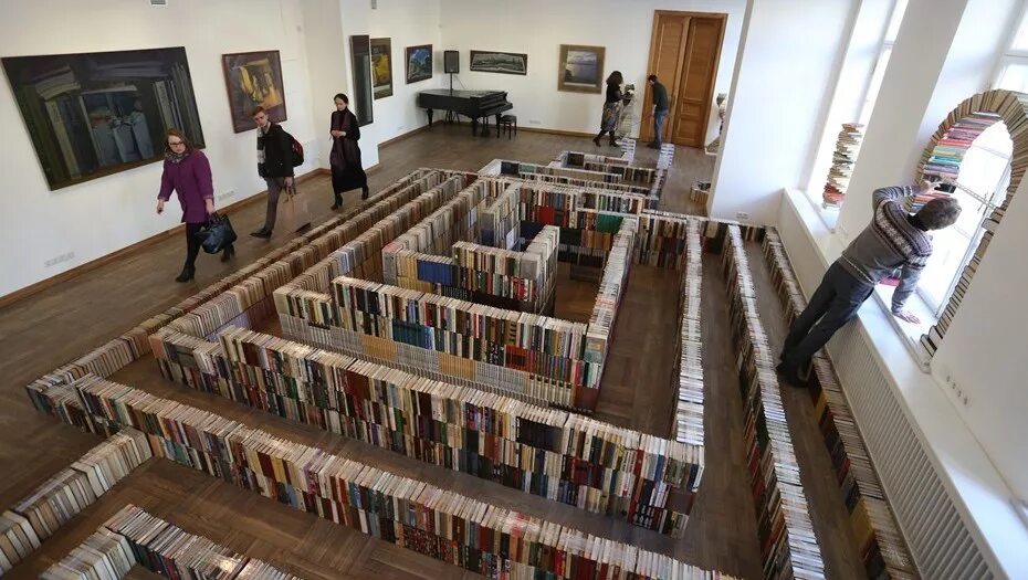 библиотека юнеско. библиотека аббатства санкт-галлен, швейцария. библиотека аббатства святого галла в швейцарии. библиотека монастыря святого галла. библиотека в америке.