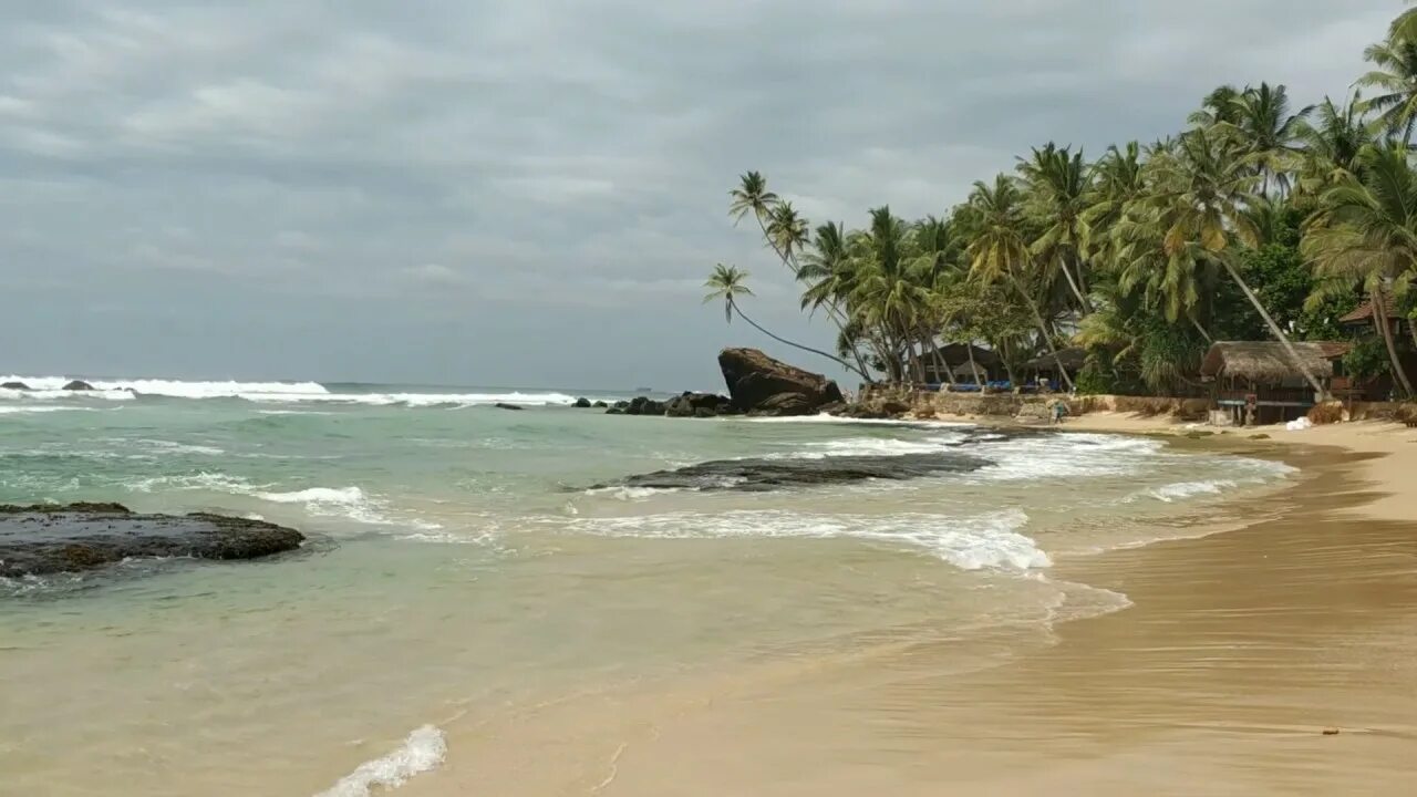 Пляж Далавелла Шри-Ланка. Унаватуна Шри Ланка. Далавелла Бич Шри Ланка. Пляж Хиккадува Шри Ланка.