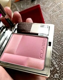 Clarins 08
