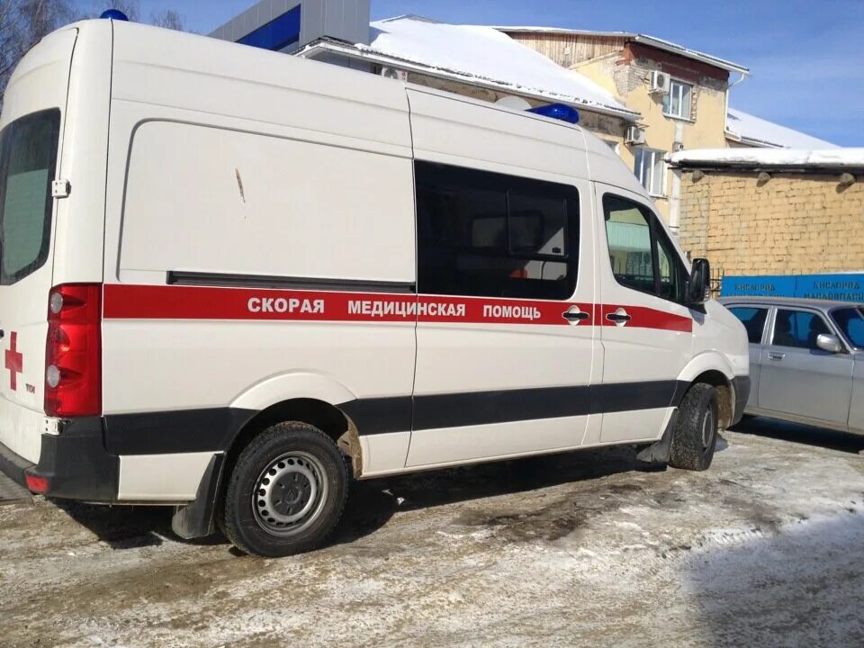 бригада интенсивной терапии скорой помощи. неотложная помощь йошкар ола. неотложная помощь йошкар ола. врач скорой помощи марий эл. станция скорой помощи йошкар-ола.