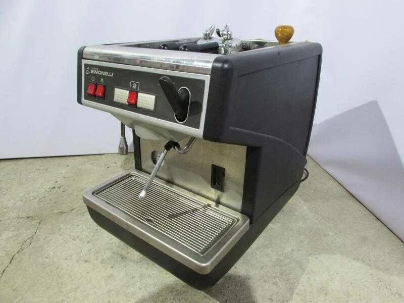 Simonelli oscar. Кофемашина nuova simonelli appia 2 ii grs. кофемашина simonelli appia. nuova simonelli appia 2 высокие группы. кофемашина simonelli oscar 2.