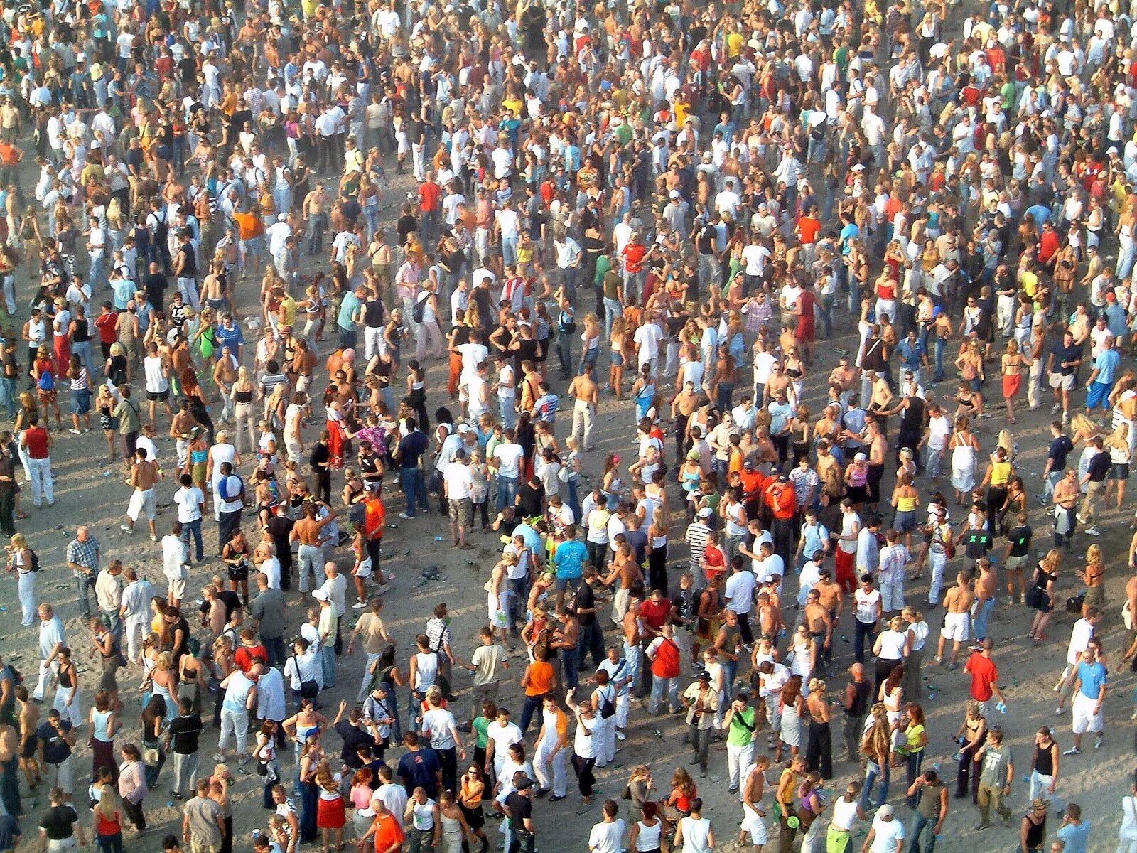 Большое количество народа. Человек толпы. Масса людей. Люди много людей. Фон много людей.