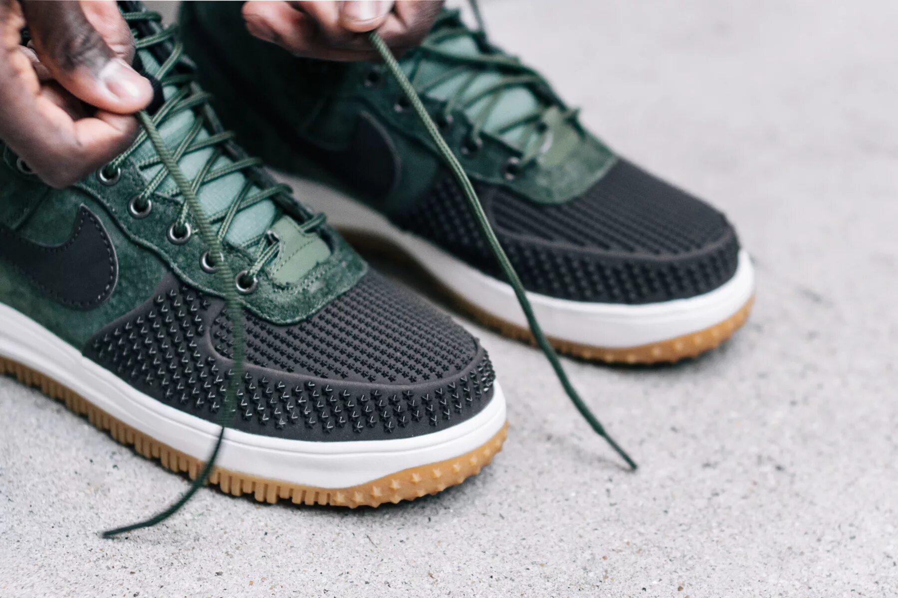 Lunar force 1 duckboot. Nike Lunar Force 1 Duckboot Green. Nike Lunar Force 1 Duckboot Olive. Nike Lunar Force Duckboot зеленые. Nike Lunar Force 1 Duckboot 17 Olive Green.