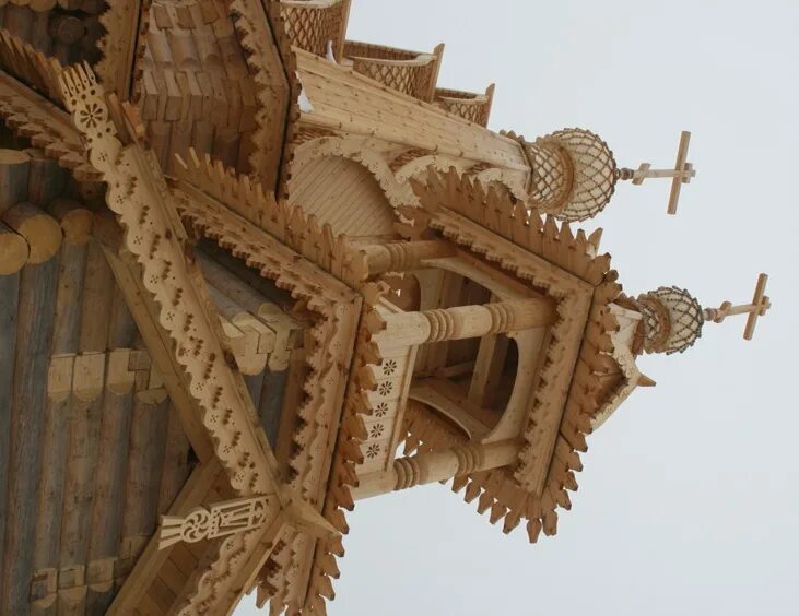 мастером зодчества. преображенская церковь на острове кижи. кижи церковь преображения господня. кижи церковь без единого гвоздя. музей деревянного зодчества город мастеров городец.