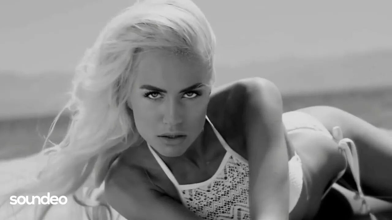 Elton john dj amor remix. Elton john sacrifice 1989. Ноты элтон джон sacrifice. Elton john dj amor remix. Elton john — sacrifice (dj amor deep slow edit remix).