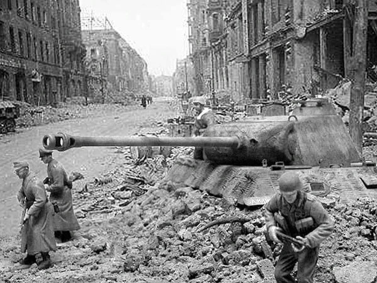 Битва за Берлин (Берлинская операция). Бои 1945 Берлинская операция. Уличный бой 1945 года Берлин. Бой под берлином