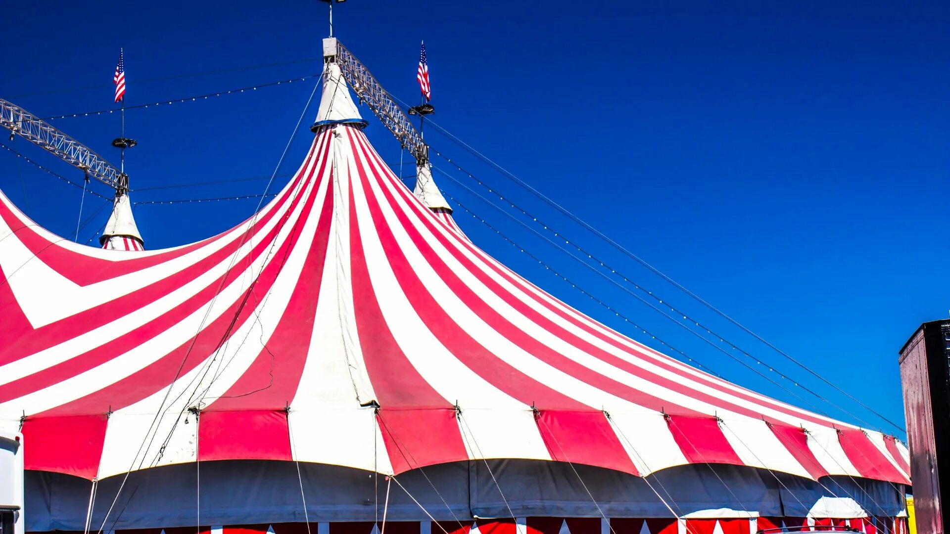 Цирковой фон. Circus red. Circus red. Бродячий цирк эстетика. Цирк фон.