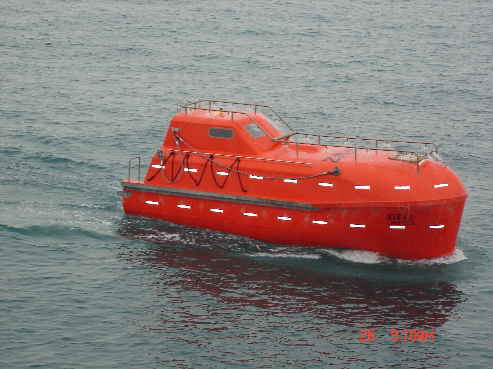 Спасательная шлюпка 3сшр-2м. 5. Лодка вельбот спасательная шлюпка. Спасательная шлюпка norsafe. Вместимость шлюпки.