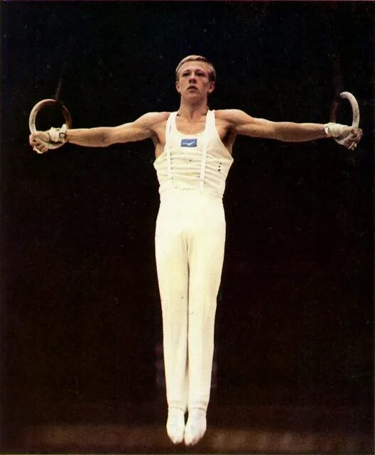Советский гимнаст семикратный олимпийский чемпион