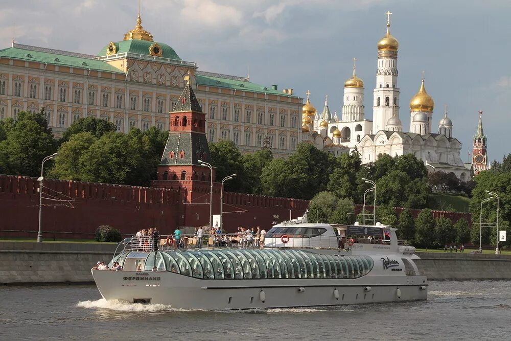 Рэдиссон прогулки по москве реке