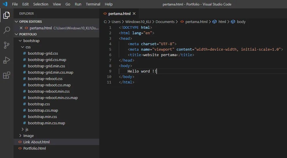 Html привязка. Visual Studio code CSS. Visual Studio code html. Visual Studio code html CSS. Код для сайта html Visual Studio.