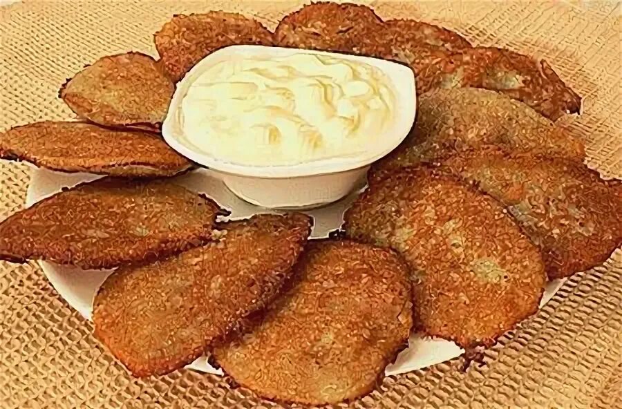 Драники полуфабрикат. Драники замороженные. Московские картофельные оладьи. Драники. История появление драников.
