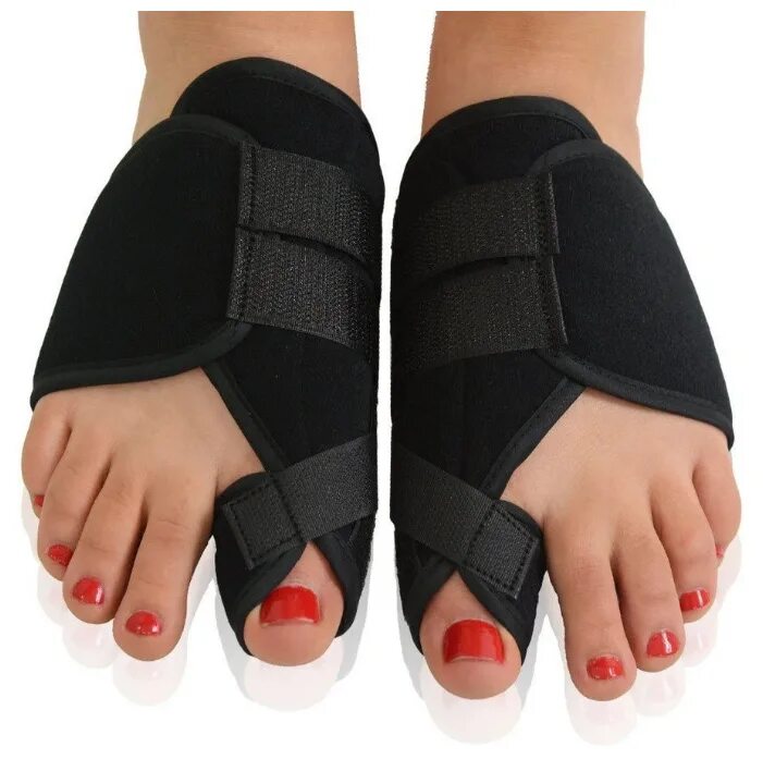 Спа для двоих. Магнитная вальгусная шина relax foot, 2 шт. Магнетфикс фиксатор. Босые женские ноги. Ножки в бассейне.