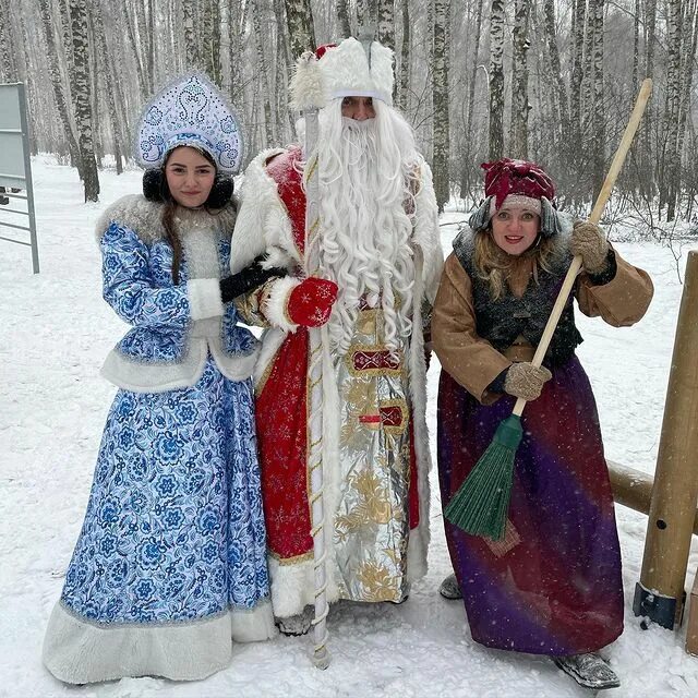 Сценарий нового года. Корпоратив на новый год сценарий с юмором. Смешной сценарий на новый год. Сценарий новогоднего корпоратива. Смешной сценарий на новый год.