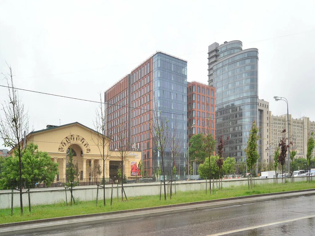 Компания InfraONE переехала в столичный МФК "Оазис"