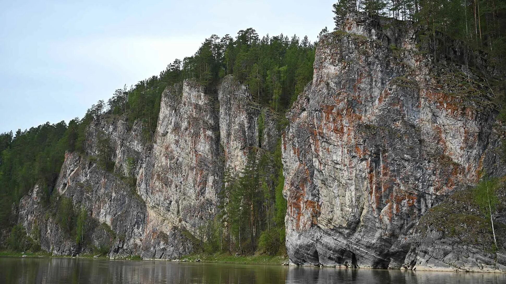 Тайны уральских гор. Аракульские шиханы, южный урал. Тайны уральских гор. Гора басег пермский край. Хребет басеги пермский край.