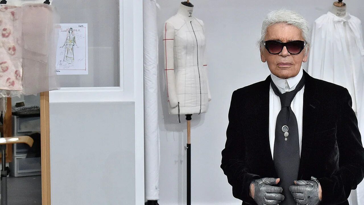 Karl Lagerfeld on the Spring-Summer 2016 Ready-to-Wear Show - CHANEL Shows - You