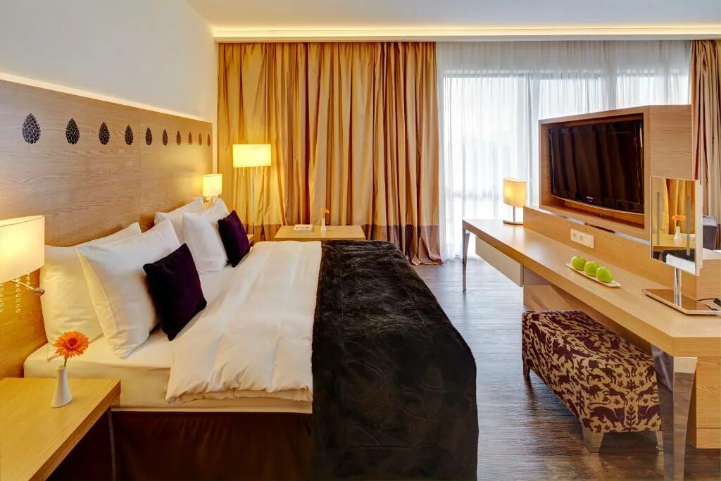 Рэдиссон блю резорт оаэ фуджейра. Рэдиссон блу резорт 5. Рэдиссон блу шарджа. Radisson blu hotel & resort. Radisson blu resort & congress centre, sochi.