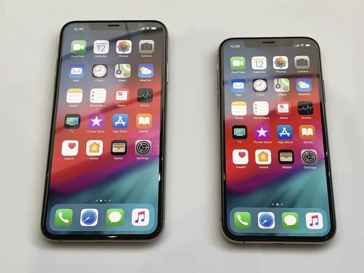 Iphone XS Max. Iphone XS iphone XS Max. Iphone x XS XS Max. Iphone x и XS. Сравнение apple iphone