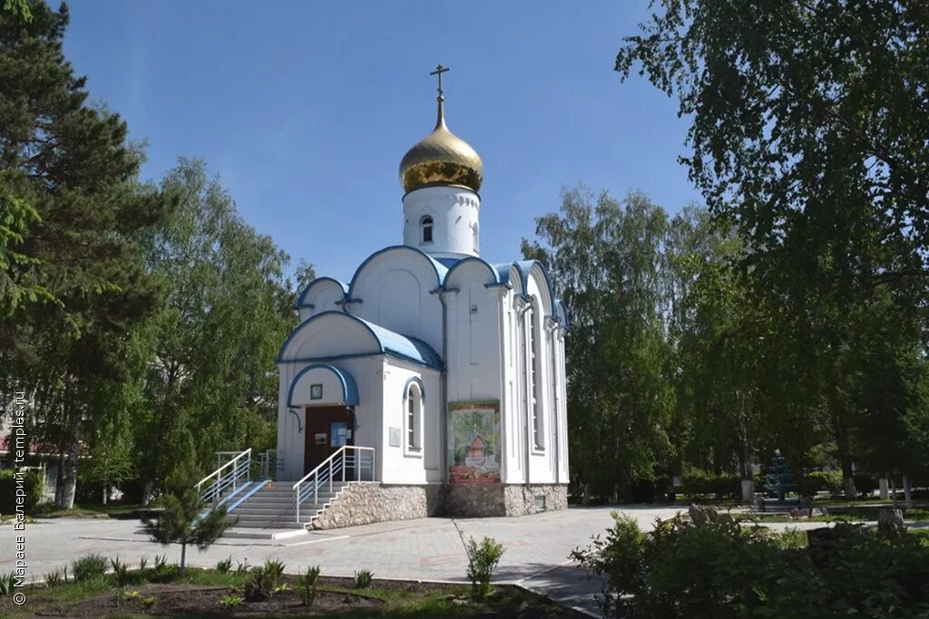 Церковь искитим. Церковь владимирской иконы божией матери, искитим. храм в искитиме новосибирская область. часовня искитим. церковь в искитиме ложок.