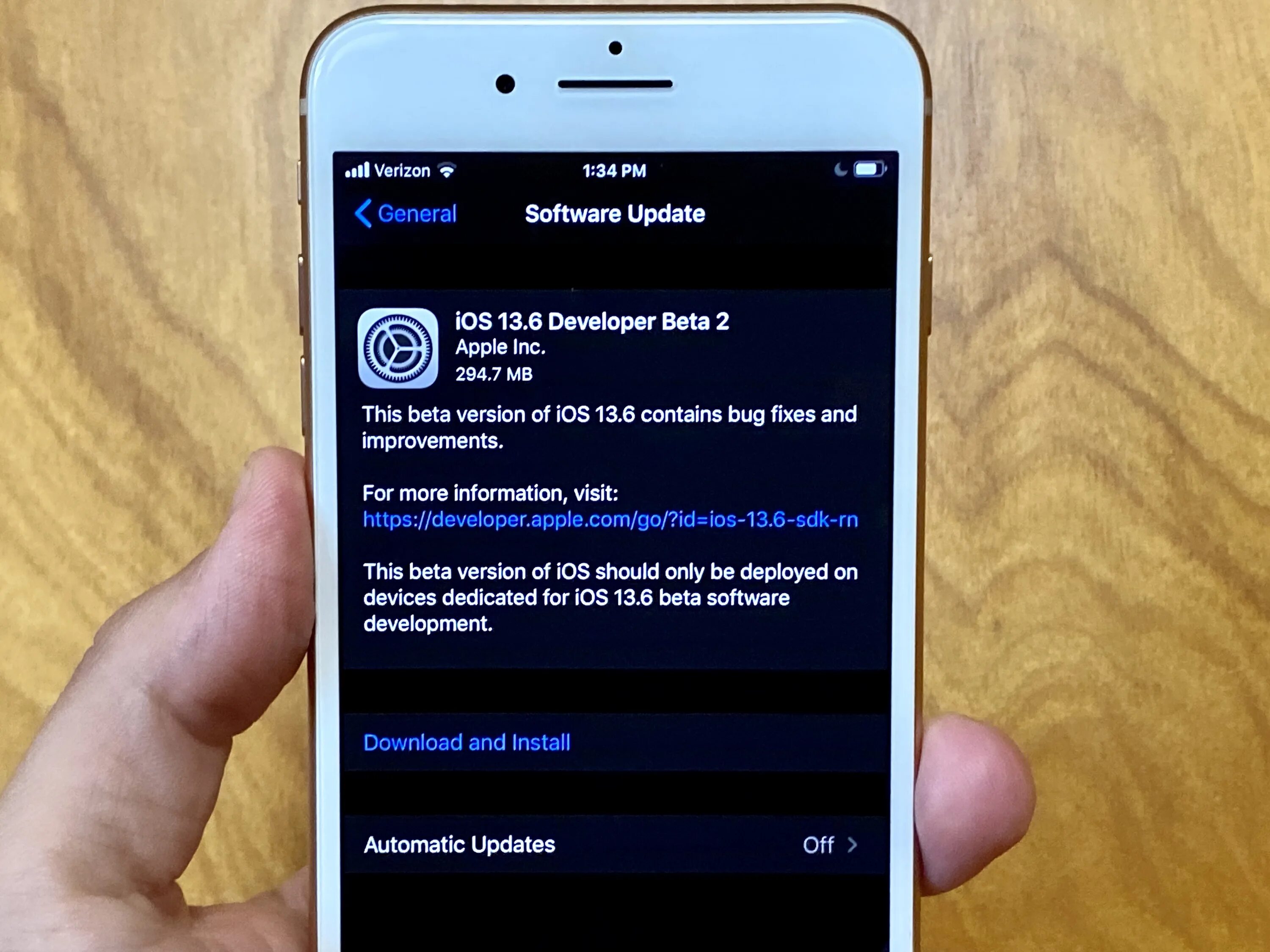 Ios 13 обновлять. Ios 16. iphone x ios 13. ios 13.6 где находятся ограничения.