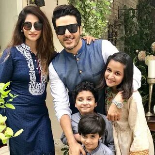 5 favourite celebrity Eid outfits. family eid outfits. 