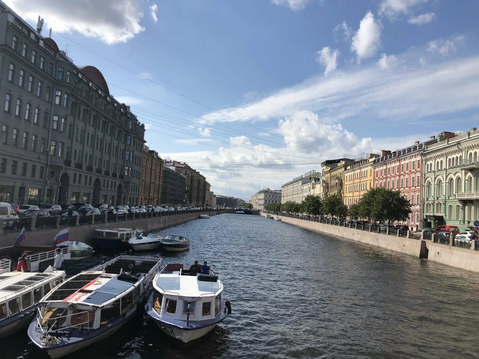 Мойка спб. Река мойка Санкт-Петербург. Набережная реки мойки Санкт-Петербург. Мойка СПБ река. Реки Санкт Петербурга Нева мойка.