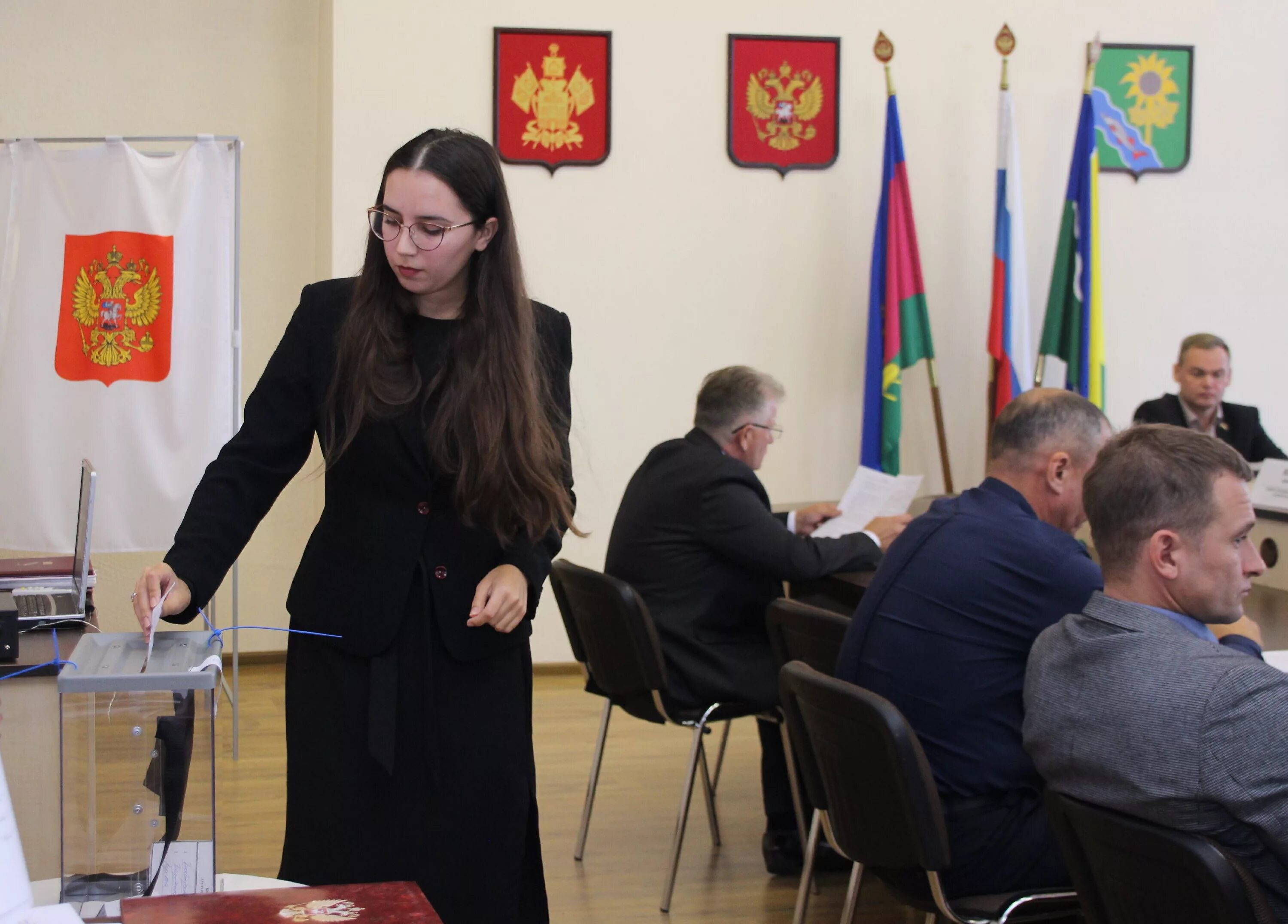 Ейского районного суда краснодарского края. Городское поселение Ейск. Ейское городское поселение Ейского района. Председатель Ейского городского суда. Глава Ейского городского поселения Ейского района.