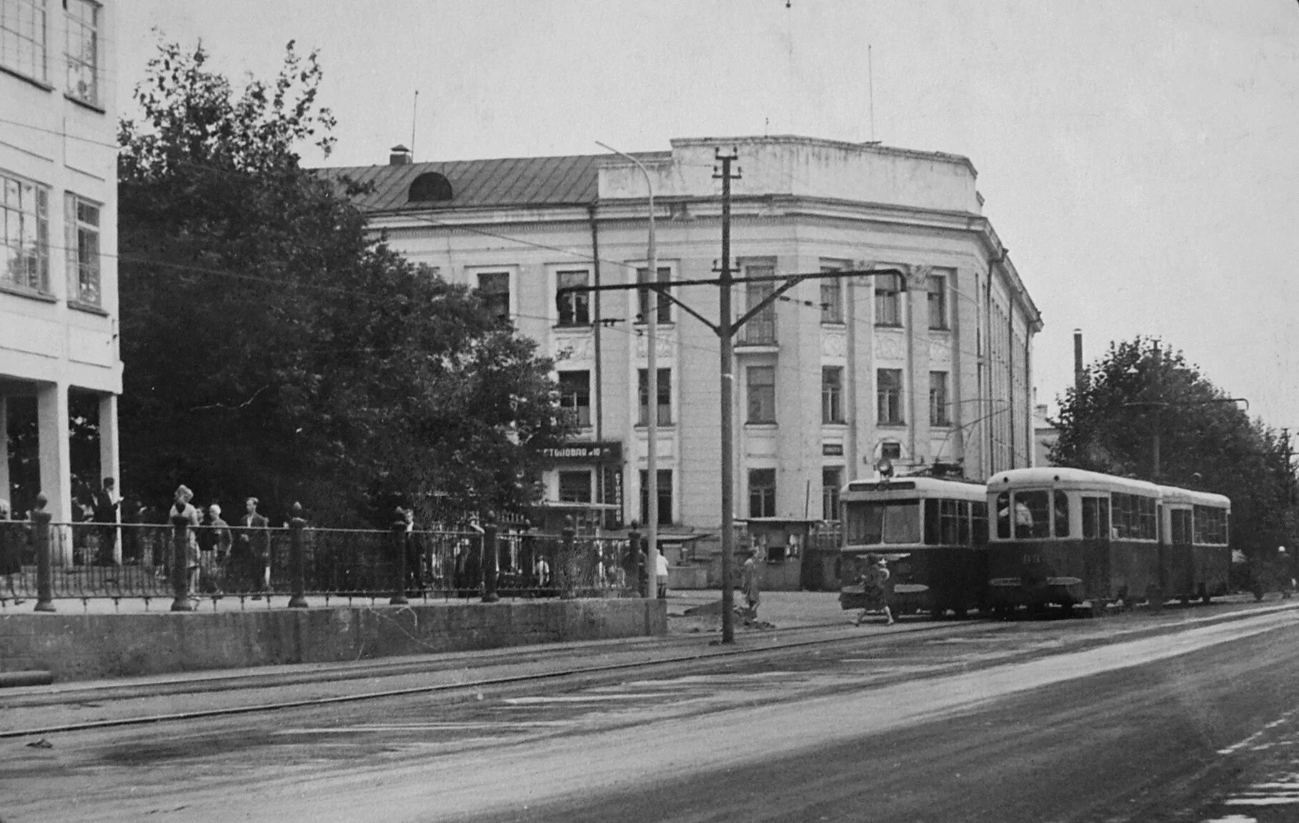 Город Прокопьевск СССР. Прокопьевск 1980 годы. Старые здание в Прокопьевске. История Прокопьевска.