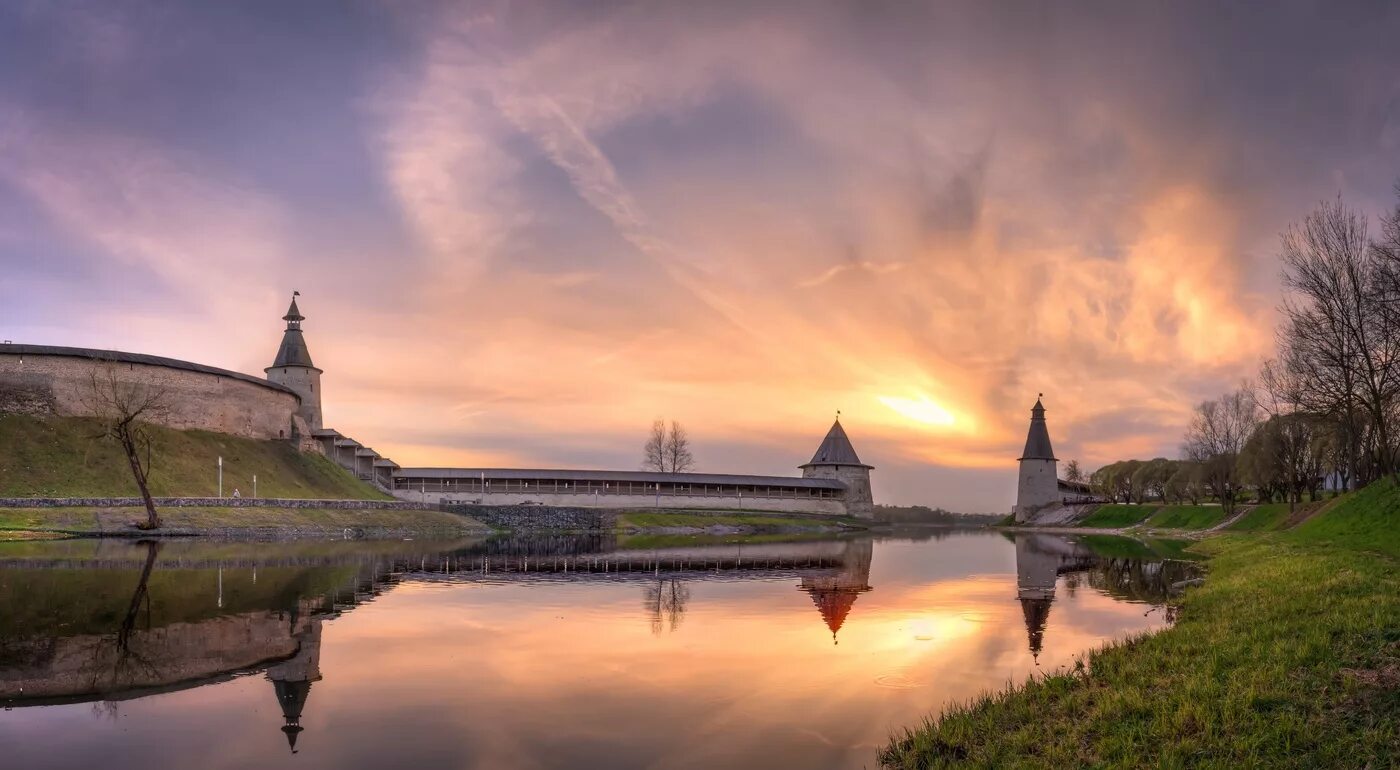Эстетика пскова. Псков лето. Эстетика пскова. Псков фото. Псков зимняя эстетика.