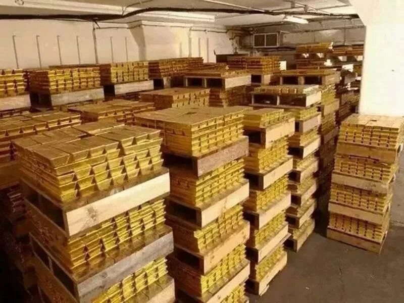 Форт Нокс США хранилище золота. Золото слитки США Форт Нокс. Склад золота. Складирование слитков золота. 8 тонн в рублях