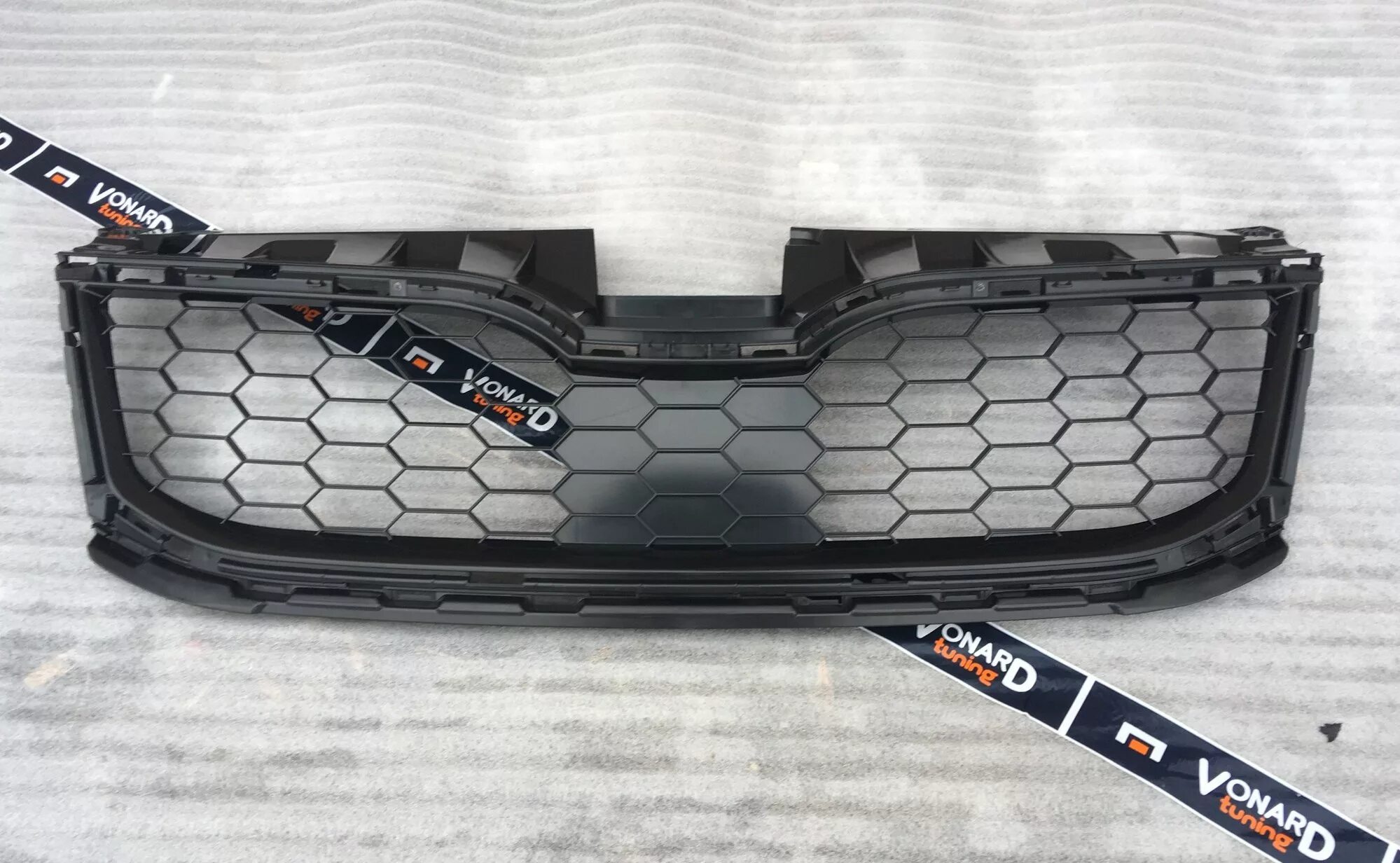 Решетка octavia a7. Решетка octavia a7. Решетка радиатора octavia a7 fl. Решетка радиатора шкода а7. Решетка радиатора шкода а7.