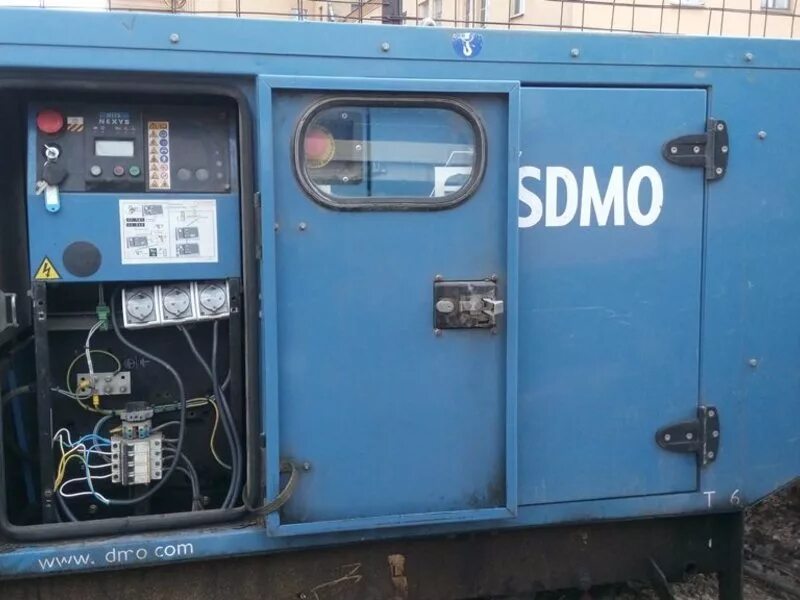 Narex ev 16 k-s. Sdmo t16. генератор дизельный sdmo т 12к. T 16 k. Nissan трамблер погрузчик komatsu.