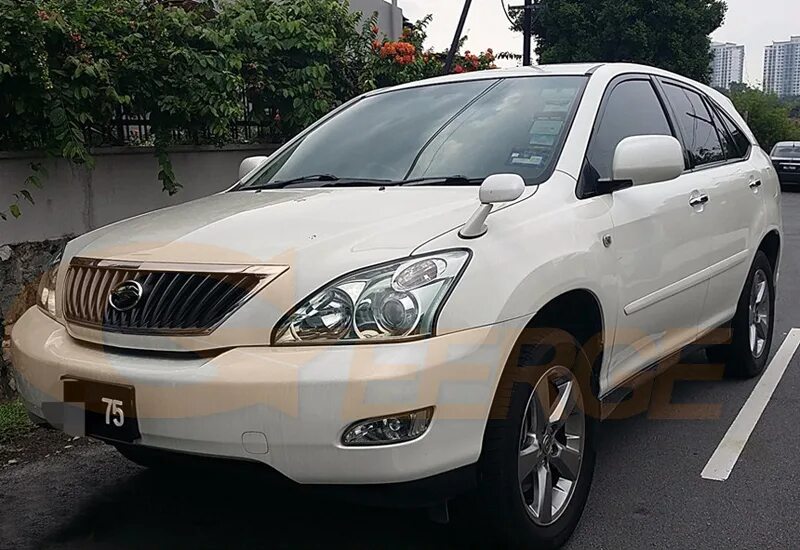Toyota harrier 2003 года. Toyota harrier 2003. toyota harrier 2012. тойота харриер 2003-2012. тойота харриер 2003 2005.