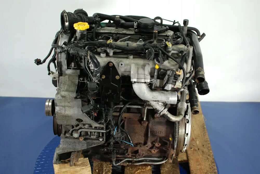 Крайслер 2.5 crd. 2.5 crd chrysler. chrysler voyager мотор. двигатель крайслер вояджер 2.5. двигатель крайслер 2.2 дизель.