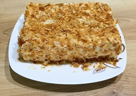 Торт слоеный наполеон со сгущенкой