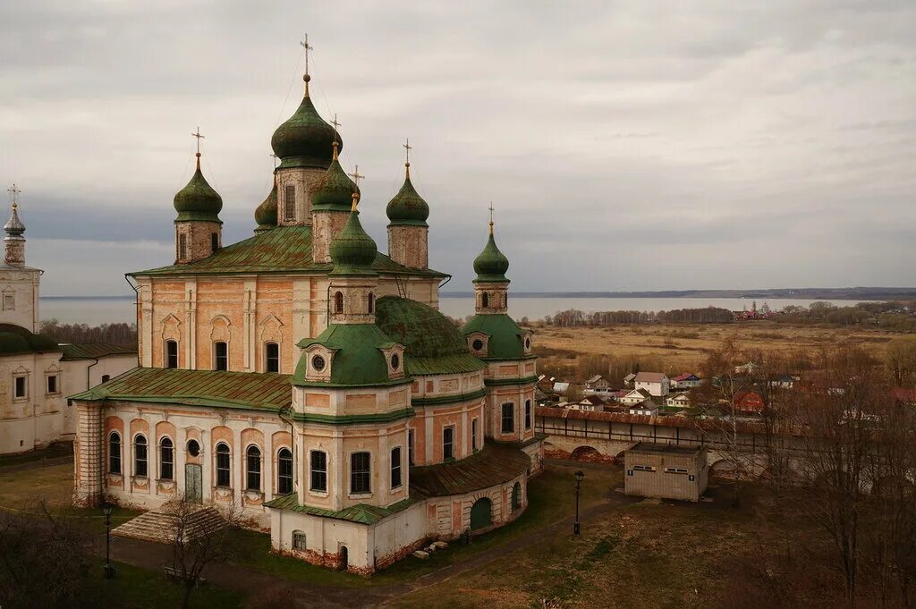 Рядом с переславль залесским. Переславль залесский древняя русь. переславль залесский древний город. переславль 17 век. переславль-залесский кремль.