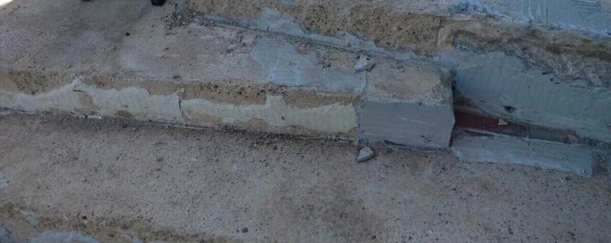 Соли бетонных. Коррозия выщелачивания бетона. Выщелачивание цементного камня. Бетон выщелачивается. Выщелачивание бетона устранение.