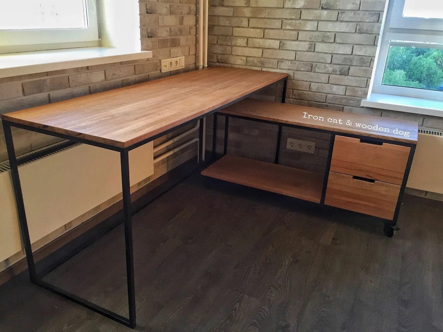 Угловой стол лофт. Компьютерные столы лофт на металлокаркасе. стол corner desk loft. стол лофт 2400 лдсп. wood metal мебель лофт.