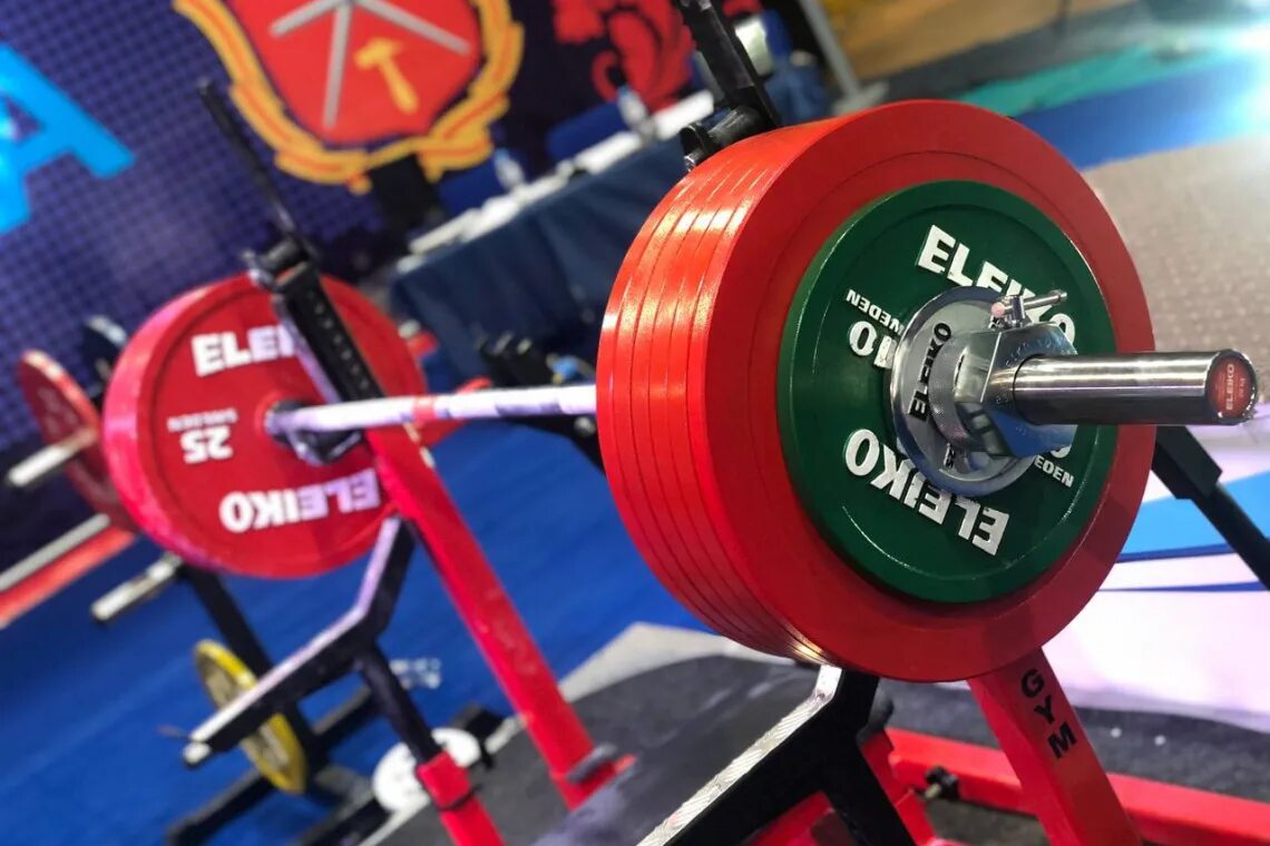 Фпр пауэрлифтинг. Ipf федерация пауэрлифтинга. Международная федерация пауэрлифтинга. Федерация пауэрлифтинга москвы. Пауэрлифтинг ipf.