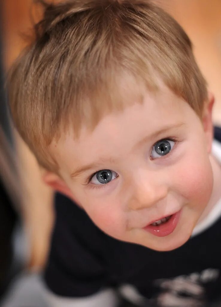 Ребенок 2 5 годика. Ребенок 2 5 годика. Игрушки до 2 лет. Ребенок 2 5 годика. Детям которым два года.