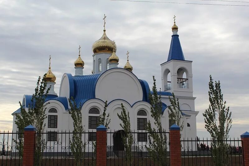 Поселки саратовской области. Поселок горный Краснопартизанский район Саратовская область. Храм Краснопартизанский район горный. Церковь п горный Краснопартизанский район Саратовская область. Поселок Краснопартизанский район поселок горный.