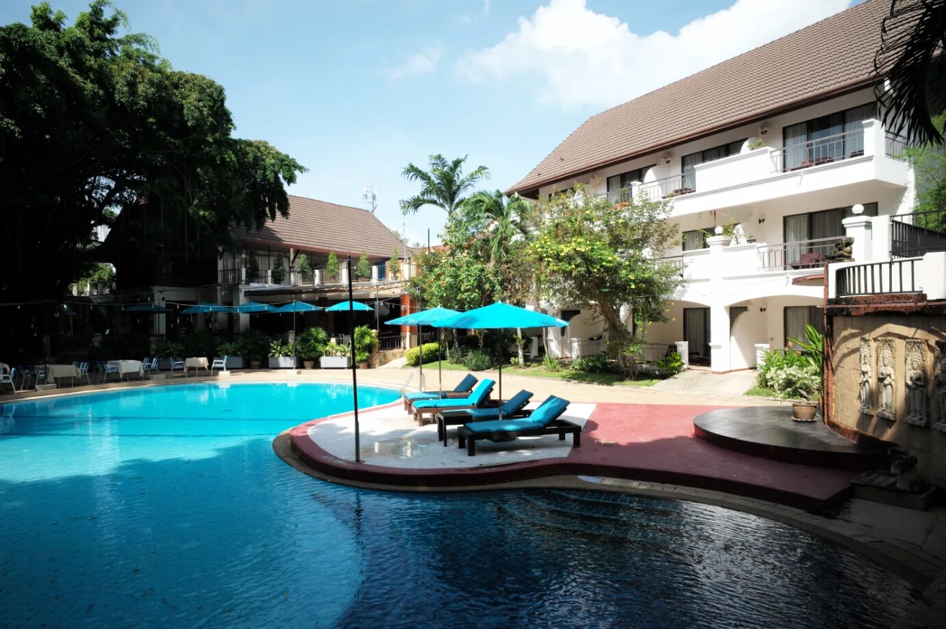 Pinnacle grand jomtien resort & spa 3* (джомтьен). Пинакл бич паттайя. Отель pinnacle grand jomtien resort spa 4. Пинакл джомтьен паттайя. Отель the mangrove hotel паттайя.