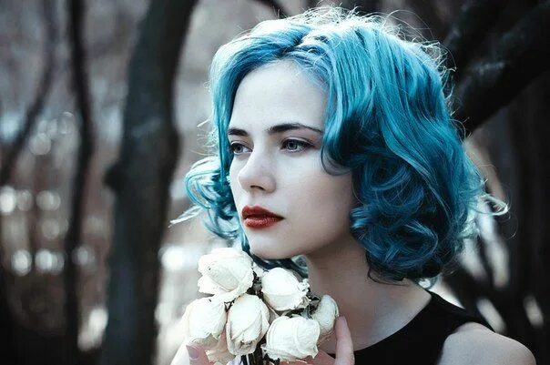 blaue haare ozean haarfarben trend lila sanft Stylish street style, Prom dresses