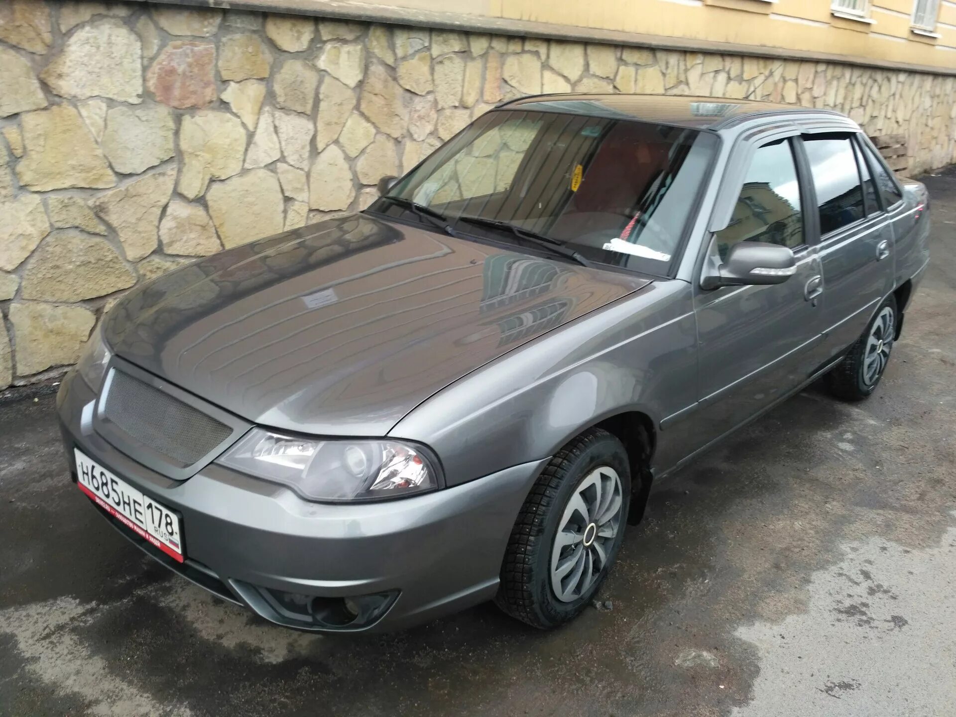 Daewoo nexia n150. Daewoo Nexia темно серый. Нексия n150 серая. Daewoo Nexia серая. Дэу Нексия 2012 серый.