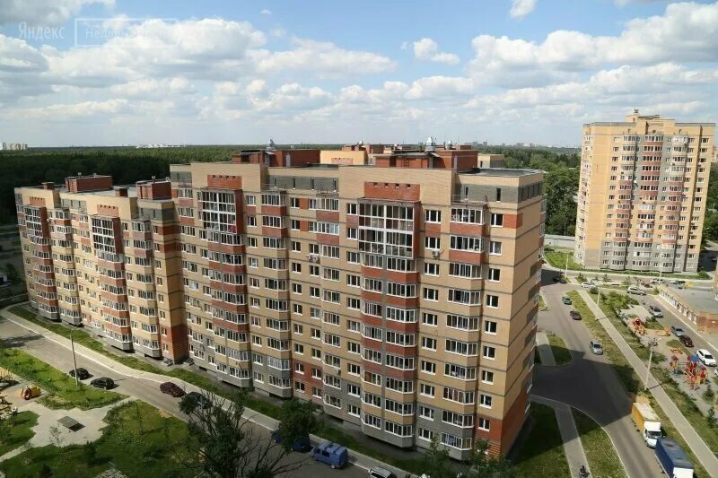 жилые комплексы свердловская область. жк театральный березовский. жк рифей верхняя пышма. жилые комплексы свердловская область. жк облака заречный свердловская.