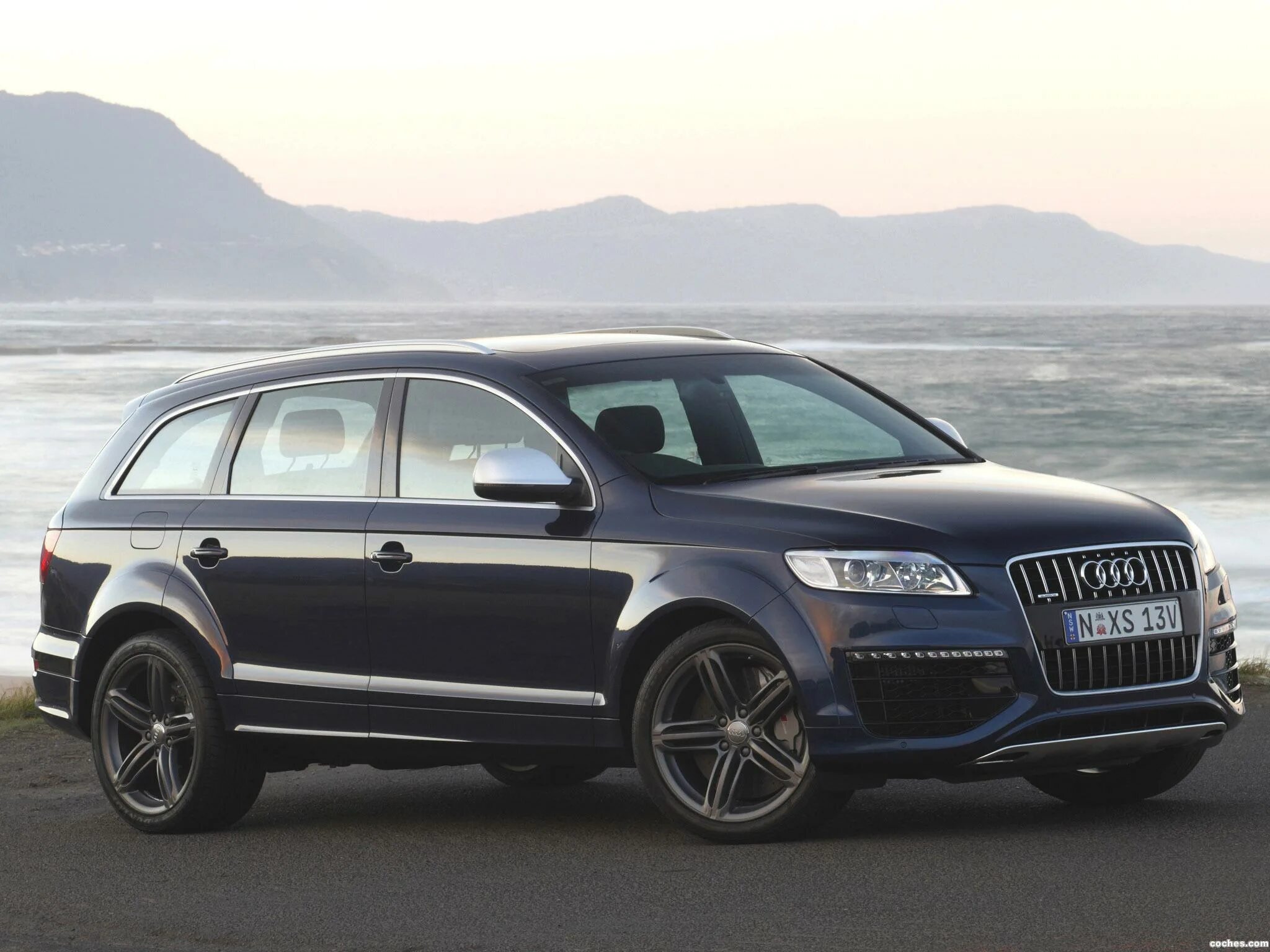 Купить й 7. Audi q7. Audi q7 2009 v12. Ауди q7 quattro. Ауди ку 7.