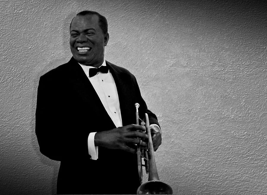 Луи Армстронг (Louis Armstrong). Джазовый музыкант Луи Армстронг. Луи Армстронг фото. Луи Армстронг негр. Великие джазовые исполнители